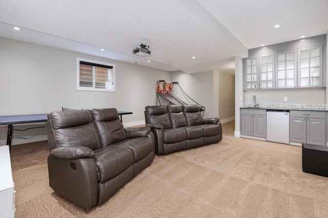 308 12 Street Nw, House detached with 5 bedrooms, 5 bathrooms and 2 parking in Calgary AB | Image 43