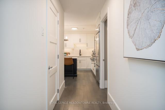 bhb - 63 Arthur St S, Condo with 2 bedrooms, 3 bathrooms and 2 parking in Guelph ON | Image 14
