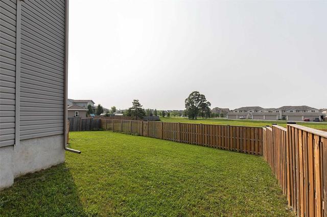 1589 Providence Cres, House detached with 4 bedrooms, 3 bathrooms and 5 parking in Kingston ON | Image 8