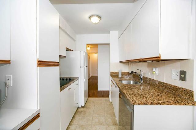 501 - 3311 Kingston Rd, Condo with 3 bedrooms, 2 bathrooms and 1 parking in Toronto ON | Image 3