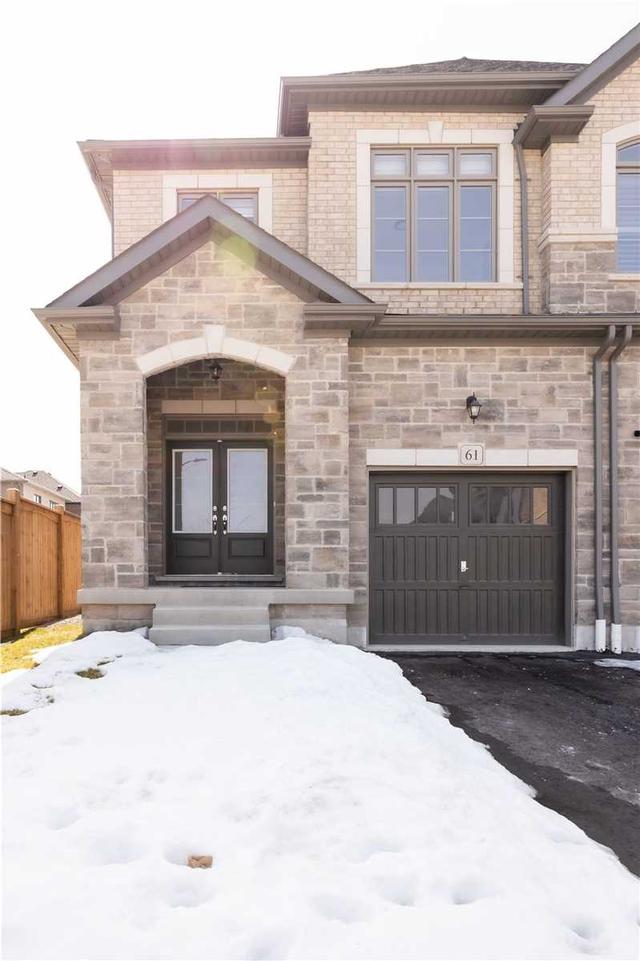 61 Closson Dr, House semidetached with 4 bedrooms, 3 bathrooms and 2 parking in Whitby ON | Image 12