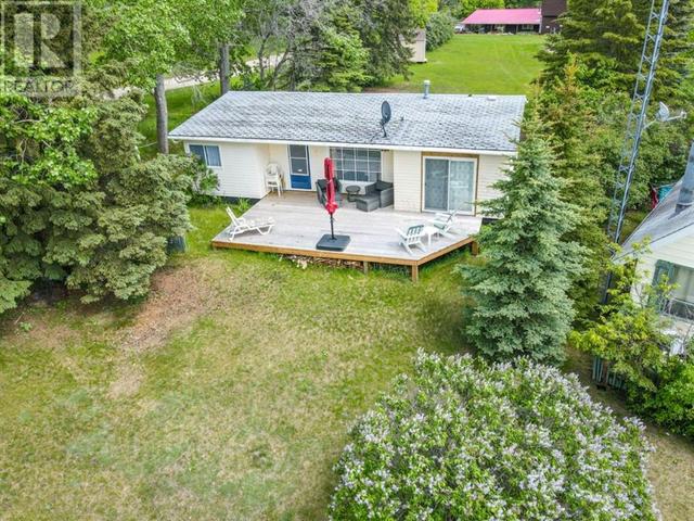 7 Cutbank Close, House detached with 3 bedrooms, 1 bathrooms and null parking in Red Deer County AB | Card Image