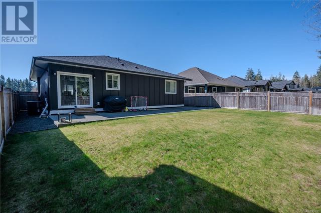 750 Salal St, House detached with 3 bedrooms, 2 bathrooms and 3 parking in Campbell River BC | Image 4
