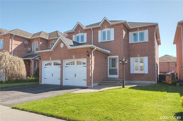 11 Howes St, House detached with 4 bedrooms, 3 bathrooms and 6 parking in Ajax ON | Image 1
