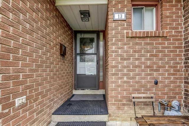 13 Rusthall Way, House attached with 3 bedrooms, 2 bathrooms and 3 parking in Brampton ON | Image 34
