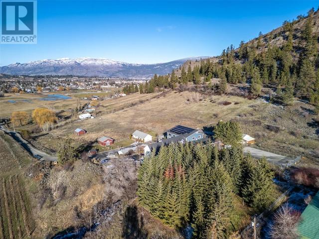 9801/9809 Gould Avenue, House detached with 9 bedrooms, 6 bathrooms and 7 parking in Summerland BC | Image 17