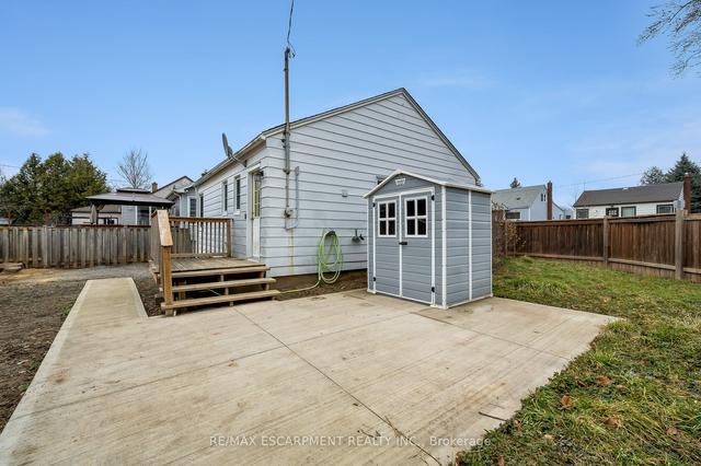 15 Shakespeare Ave, House detached with 2 bedrooms, 1 bathrooms and 2 parking in St. Catharines ON | Image 11