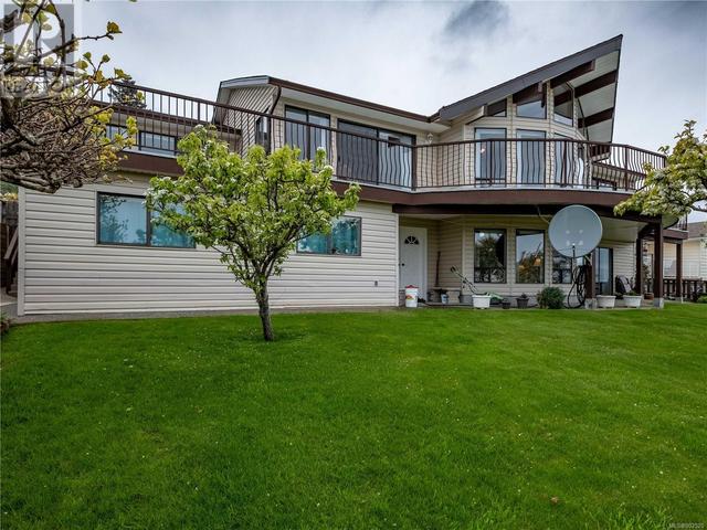 241 Mclean St S, House detached with 5 bedrooms, 4 bathrooms and 4 parking in Campbell River BC | Image 5