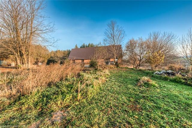 7419 6 Sideroad E, House detached with 4 bedrooms, 1 bathrooms and 10 parking in Wellington North ON | Image 23
