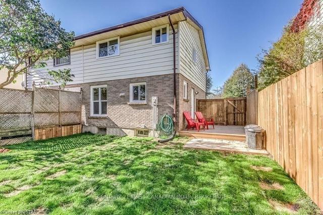 77 Kintail Cres, House semidetached with 3 bedrooms, 2 bathrooms and 3 parking in London ON | Image 22