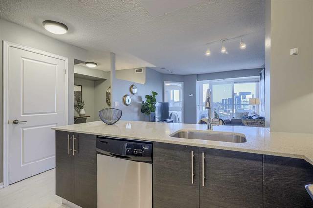 1211 - 125 Western Battery Rd, Condo with 1 bedrooms, 2 bathrooms and 1 parking in Toronto ON | Image 5