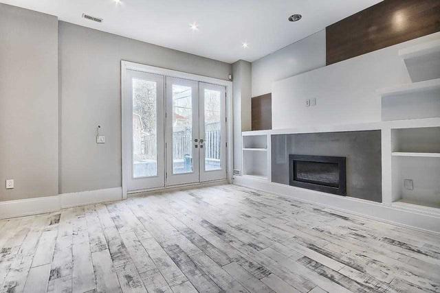 326 St Clements Ave, House detached with 4 bedrooms, 5 bathrooms and 2 parking in Toronto ON | Image 24