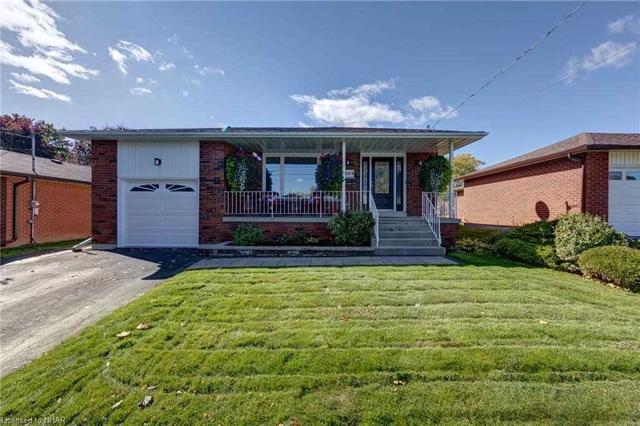 809 Westwood Dr, House detached with 3 bedrooms, 2 bathrooms and 3 parking in Cobourg ON | Image 1