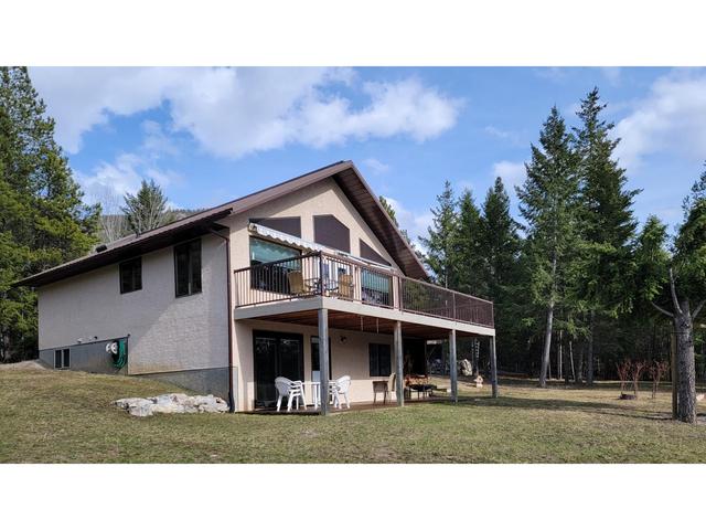 2360/2380 Highway 95, House detached with 4 bedrooms, 3 bathrooms and null parking in East Kootenay G BC | Image 53