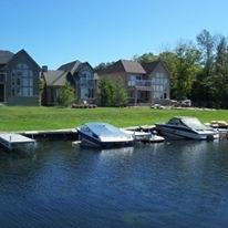 30 Rosedale Tr, House detached with 2 bedrooms, 2 bathrooms and 4 parking in Kawartha Lakes ON | Image 2