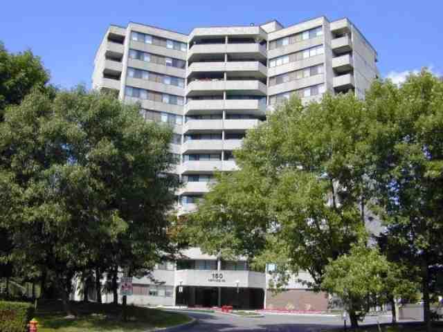 405 - 150 Neptune Dr, Condo with 3 bedrooms, 2 bathrooms and null parking in Toronto ON | Image 1