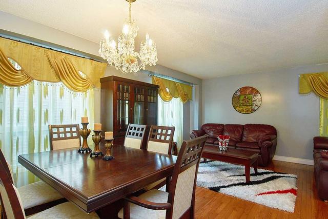 104 Reed Dr, House detached with 4 bedrooms, 4 bathrooms and 4 parking in Ajax ON | Image 2