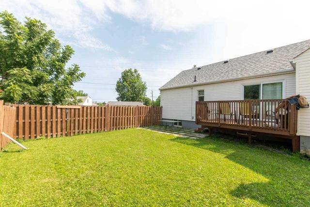 88 Rosedale Ave, House detached with 2 bedrooms, 2 bathrooms and 4 parking in St. Catharines ON | Image 32
