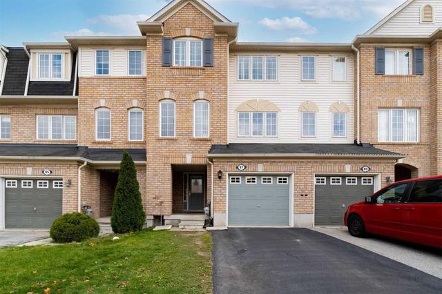 87 Decker Hollow Circ, House attached with 3 bedrooms, 3 bathrooms and 3 parking in Brampton ON | Image 1