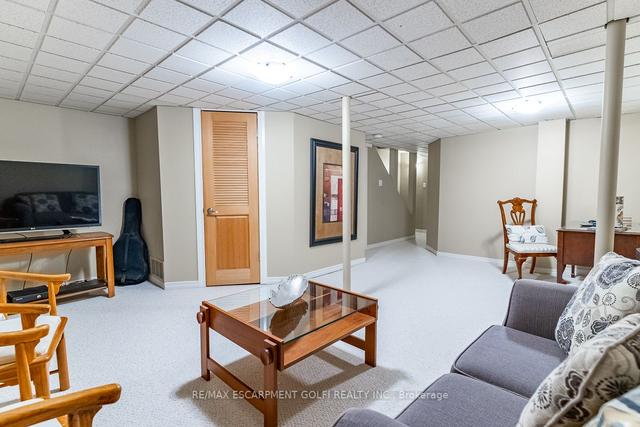 10 - 1809 Upper Wentworth St, Townhouse with 3 bedrooms, 3 bathrooms and 2 parking in Hamilton ON | Image 19