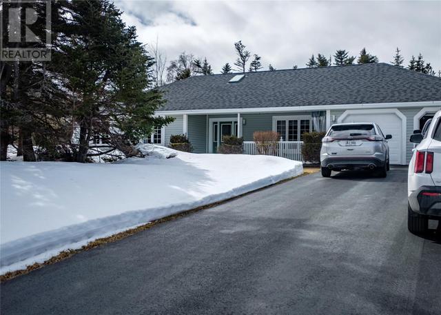 3 Pine Ridge Crescent, House detached with 3 bedrooms, 2 bathrooms and null parking in Torbay NL | Image 2