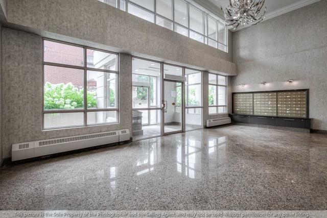 1203 - 2 Clairtrell Rd, Condo with 2 bedrooms, 2 bathrooms and 1 parking in Toronto ON | Image 22