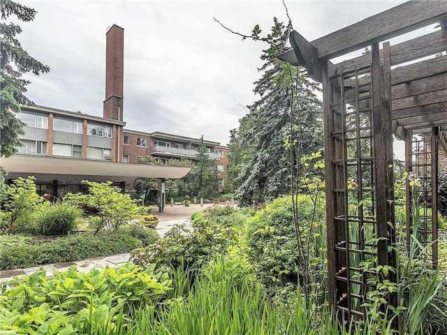 433 - 21 Dale Ave, Condo with 3 bedrooms, 3 bathrooms and 1 parking in Toronto ON | Image 9
