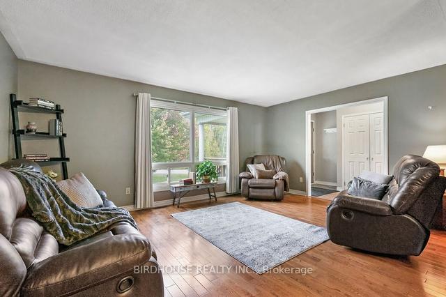 56 Armitage Ave, House detached with 3 bedrooms, 2 bathrooms and 8 parking in Kawartha Lakes ON | Image 39