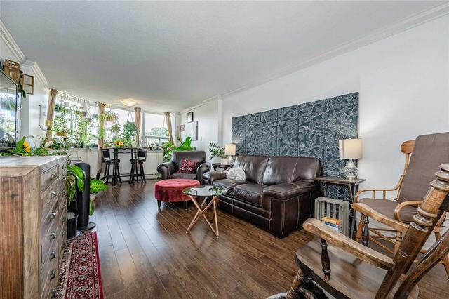302 - 55 Yarmouth St, Condo with 2 bedrooms, 2 bathrooms and 1 parking in Guelph ON | Image 11