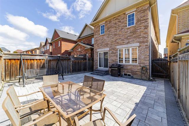26 Lady Loretta Lane, House detached with 3 bedrooms, 4 bathrooms and 2 parking in Vaughan ON | Image 19