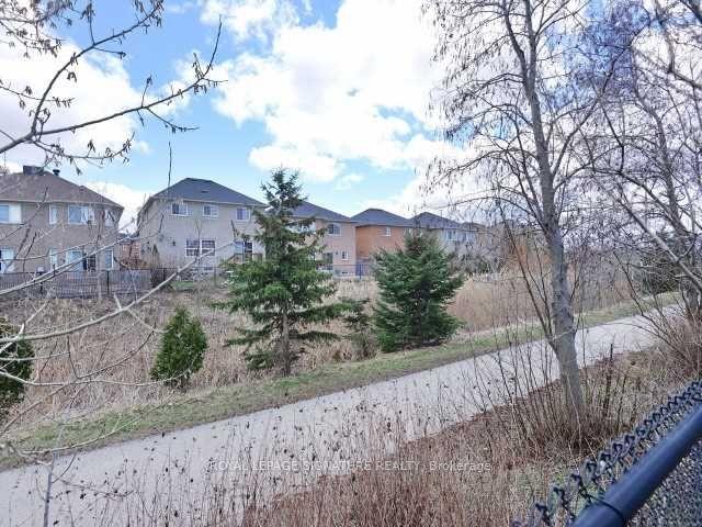 3964 Lacman Tr, House semidetached with 3 bedrooms, 3 bathrooms and 3 parking in Mississauga ON | Image 10