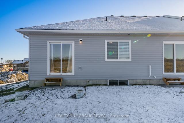 525 Hayward St, House attached with 2 bedrooms, 2 bathrooms and 2 parking in Cobourg ON | Image 24