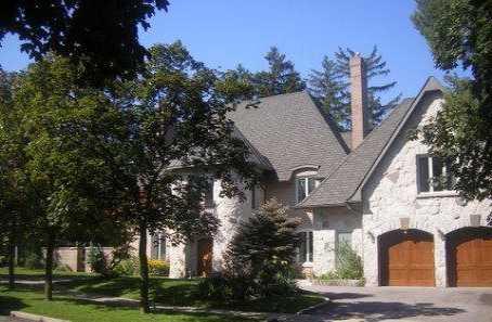 8 Versailles Crt, House detached with 5 bedrooms, 8 bathrooms and 8 parking in Toronto ON | Image 1
