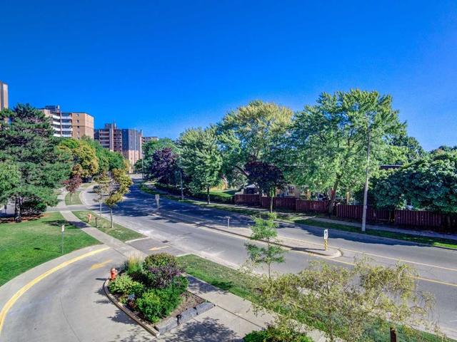 306 - 3145 Queen Frederica Dr, Condo with 1 bedrooms, 1 bathrooms and 1 parking in Mississauga ON | Image 11