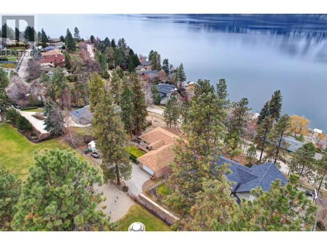 2188 Bennett Road, House detached with 4 bedrooms, 3 bathrooms and 4 parking in Kelowna BC | Image 44