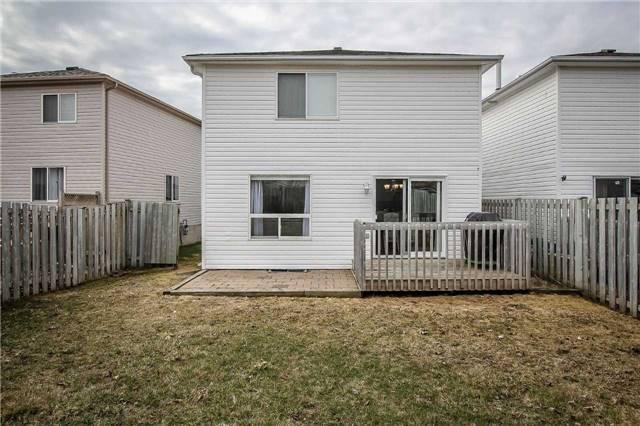 104 Wessenger Dr, House attached with 3 bedrooms, 3 bathrooms and 4 parking in Barrie ON | Image 20