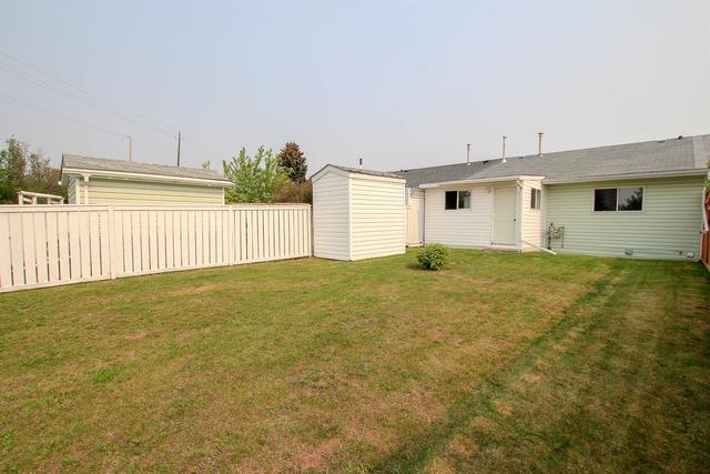 30 Ellis Close, Home with 2 bedrooms, 1 bathrooms and 2 parking in Red Deer AB | Image 30