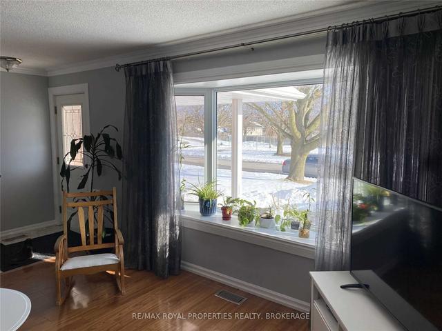 85 Parkway Cres, House detached with 3 bedrooms, 1 bathrooms and 4 parking in Clarington ON | Image 20
