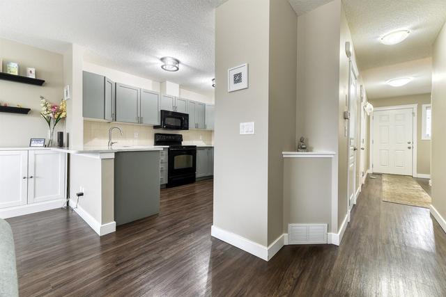 218 Bayside Point Sw, Home with 3 bedrooms, 2 bathrooms and 2 parking in Airdrie AB | Image 10