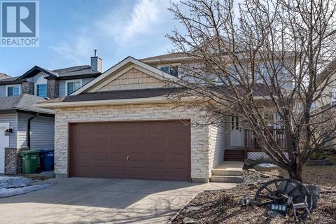 731 Coopers Drive Sw, House detached with 4 bedrooms, 2 bathrooms and 4 parking in Airdrie AB | Card Image