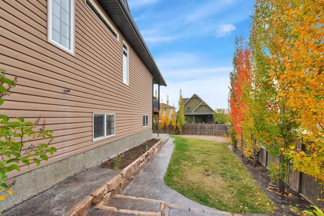 82 Lawson Close, House detached with 5 bedrooms, 3 bathrooms and 2 parking in Red Deer AB | Image 7