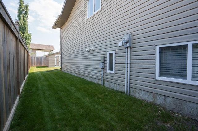 2409 57 Street, House detached with 5 bedrooms, 3 bathrooms and 2 parking in Camrose AB | Image 30