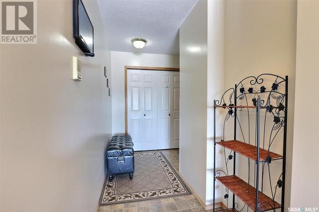 312 - 305 34th Street W, Condo with 2 bedrooms, 2 bathrooms and null parking in Prince Albert SK | Image 2