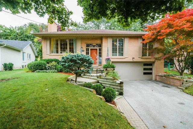 14 Sumner Heights Dr, House detached with 3 bedrooms, 3 bathrooms and 5 parking in Toronto ON | Image 1