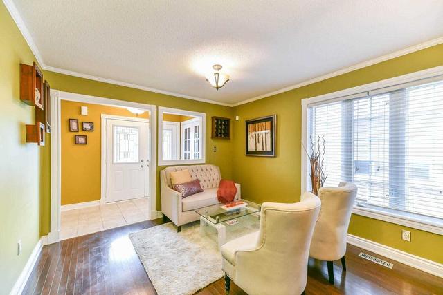 3 Peachill Crt, House semidetached with 4 bedrooms, 3 bathrooms and 3 parking in Brampton ON | Image 33