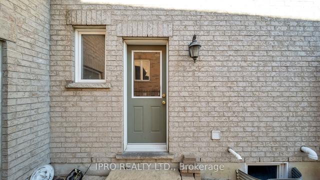 4 Quatro Cres, House detached with 4 bedrooms, 5 bathrooms and 6 parking in Brampton ON | Image 29