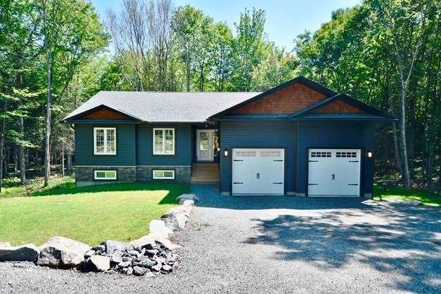 1575 Uffington Rd, House detached with 3 bedrooms, 3 bathrooms and 12 parking in Bracebridge ON | Image 1