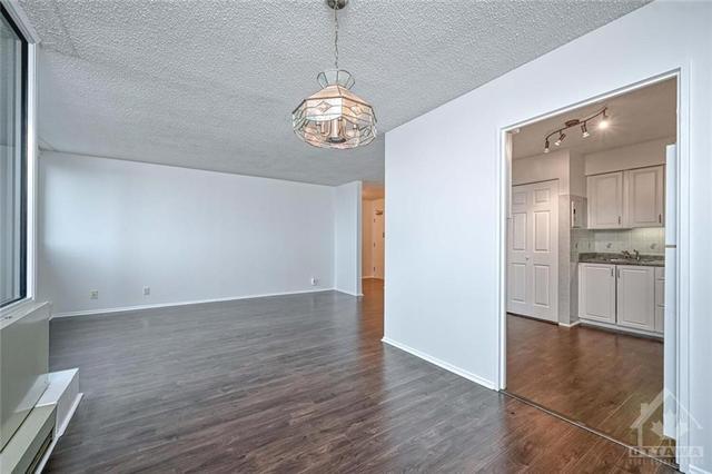 801 - 3360 Southgate Road, Condo with 2 bedrooms, 1 bathrooms and 1 parking in Ottawa ON | Image 11