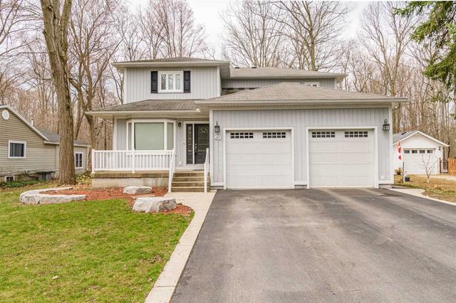 237 Maple Leaf Ave N, House detached with 3 bedrooms, 3 bathrooms and 6 parking in Fort Erie ON | Image 1