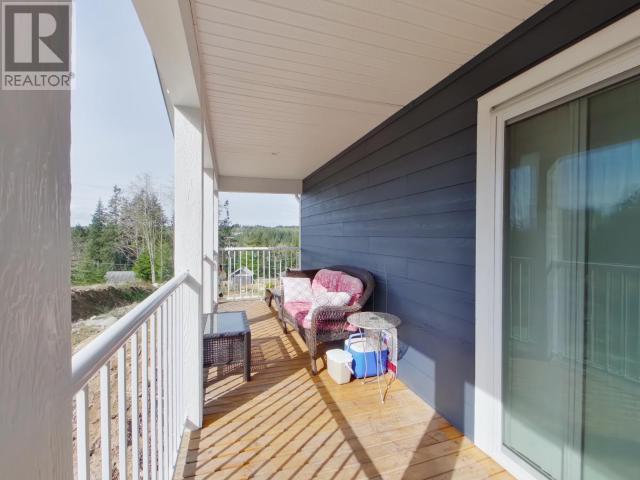 17 - 3950 Padgett Rd, House detached with 3 bedrooms, 2 bathrooms and null parking in Powell River B BC | Image 2